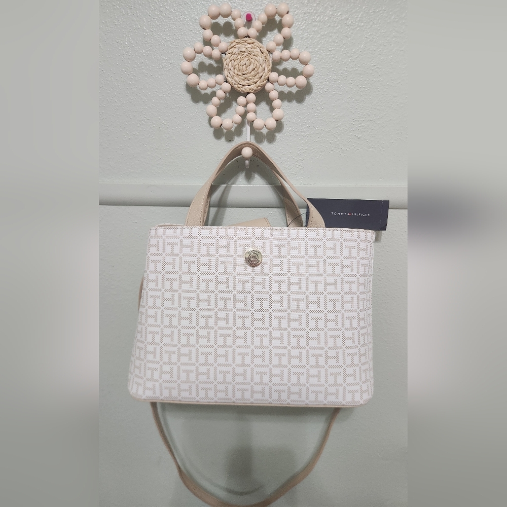 Tommy Hilfiger White Tote Bag